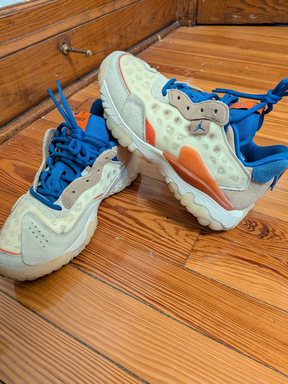 Jordan Delta 2 Low, Blue & Orange Sneakers